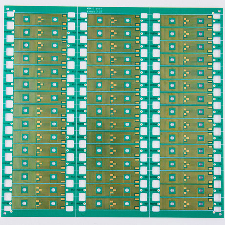 Cad iad na feidhmeanna atá ag boird PCB i leictreonaic tomhaltóra?